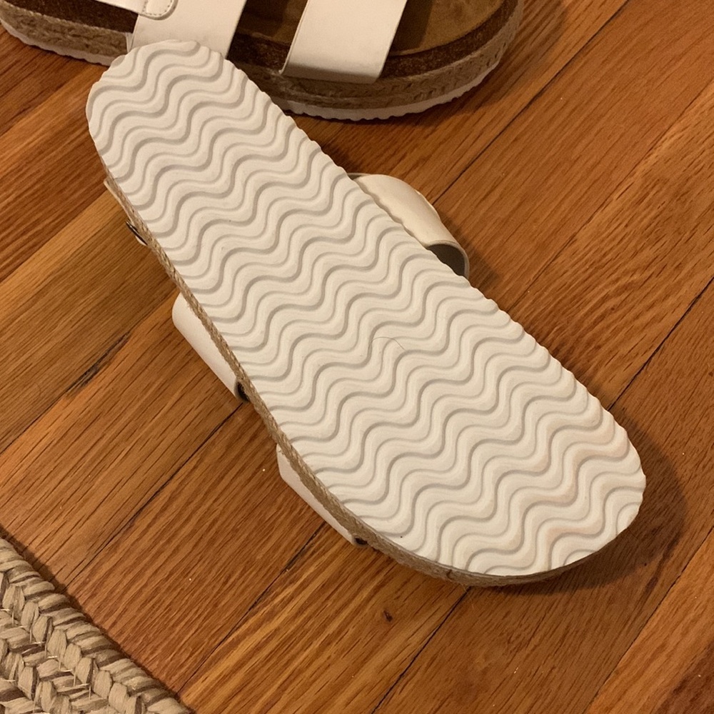 Never Worn espadrilles!!!! - Picture 3 of 4